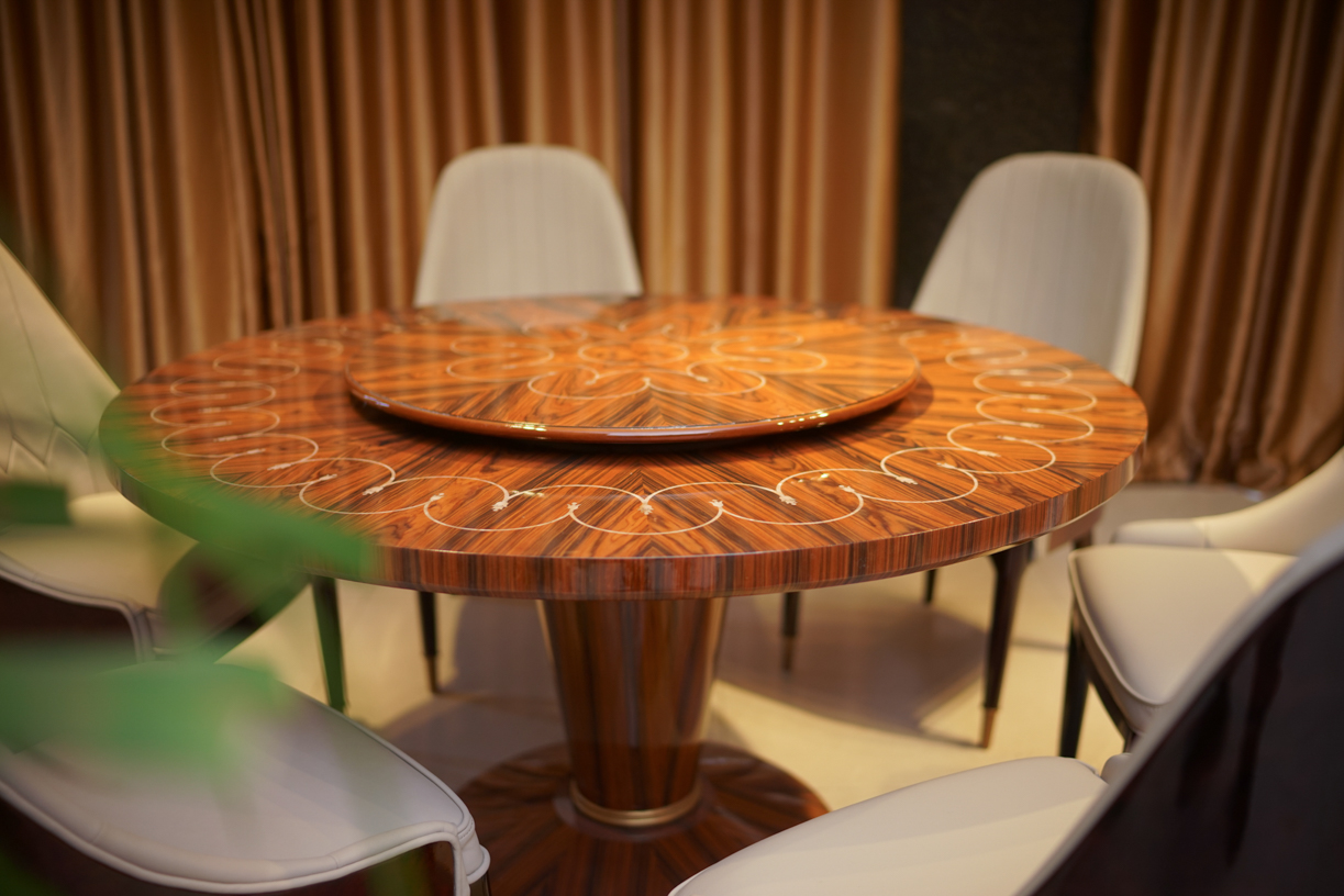 Mẫu bàn ăn gỗ tròn xoay đẹp Abnet AG-MZ-901CS
