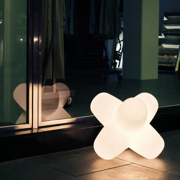 Galaxy Centre | Jack Large Portable Light