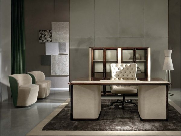 Galaxy Centre | Bruce Desk