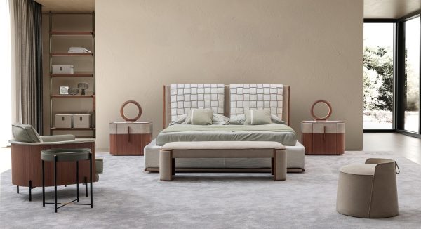 Galaxy Centre | Clay Bed