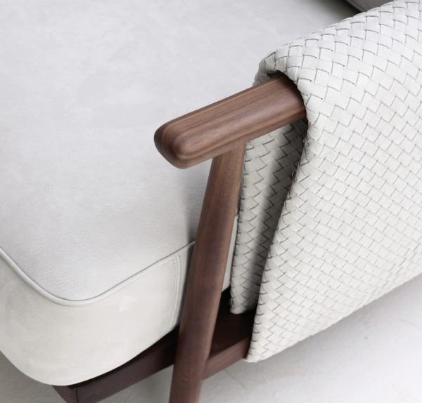 Galaxy Centre | Diana Armchair