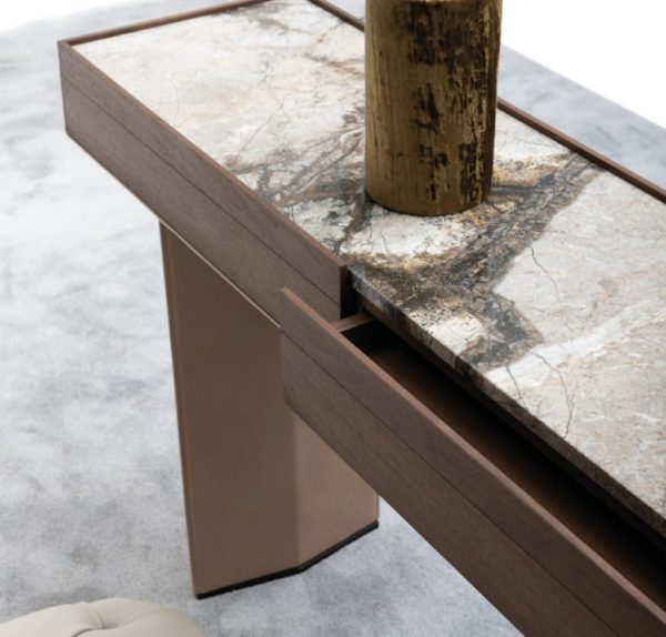 Galaxy Centre | Jaxon Console