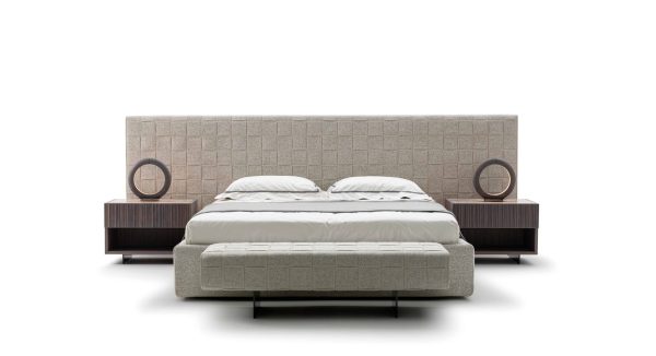 Galaxy Centre | Vinnie XL Bed Galaxy Centre | Vinnie XL Bed