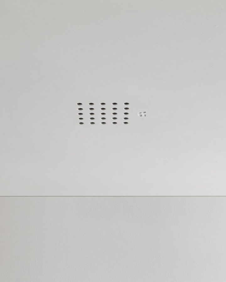 04_al_showroom_2019_10_01_the_ghost_installazione_08_1632473649404