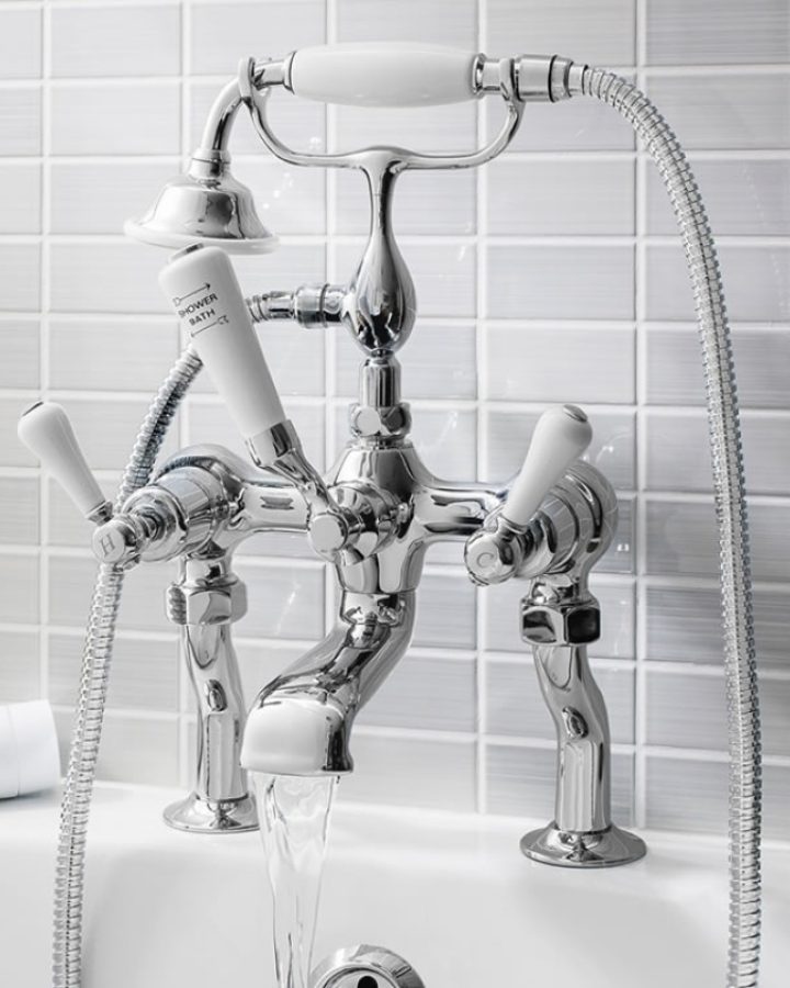Belgravia-Lever-bath-shower-mixer-with-kit-1