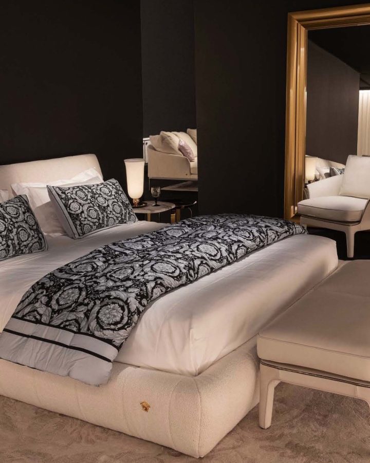 Versace-Home-La-Medusa-bed-1