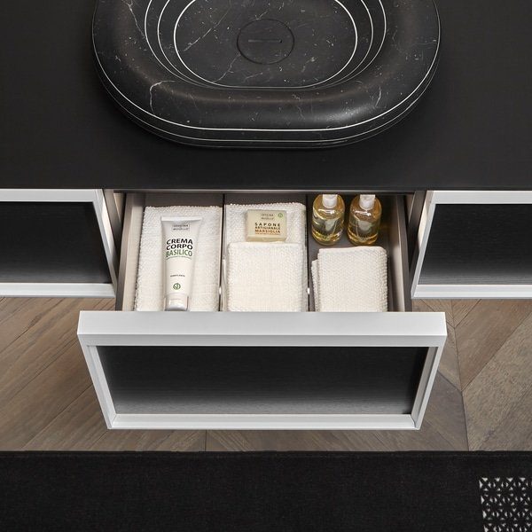 al_showroom_2020_10_08_pedana_6_53_cassetto_aperto_1626101438522
